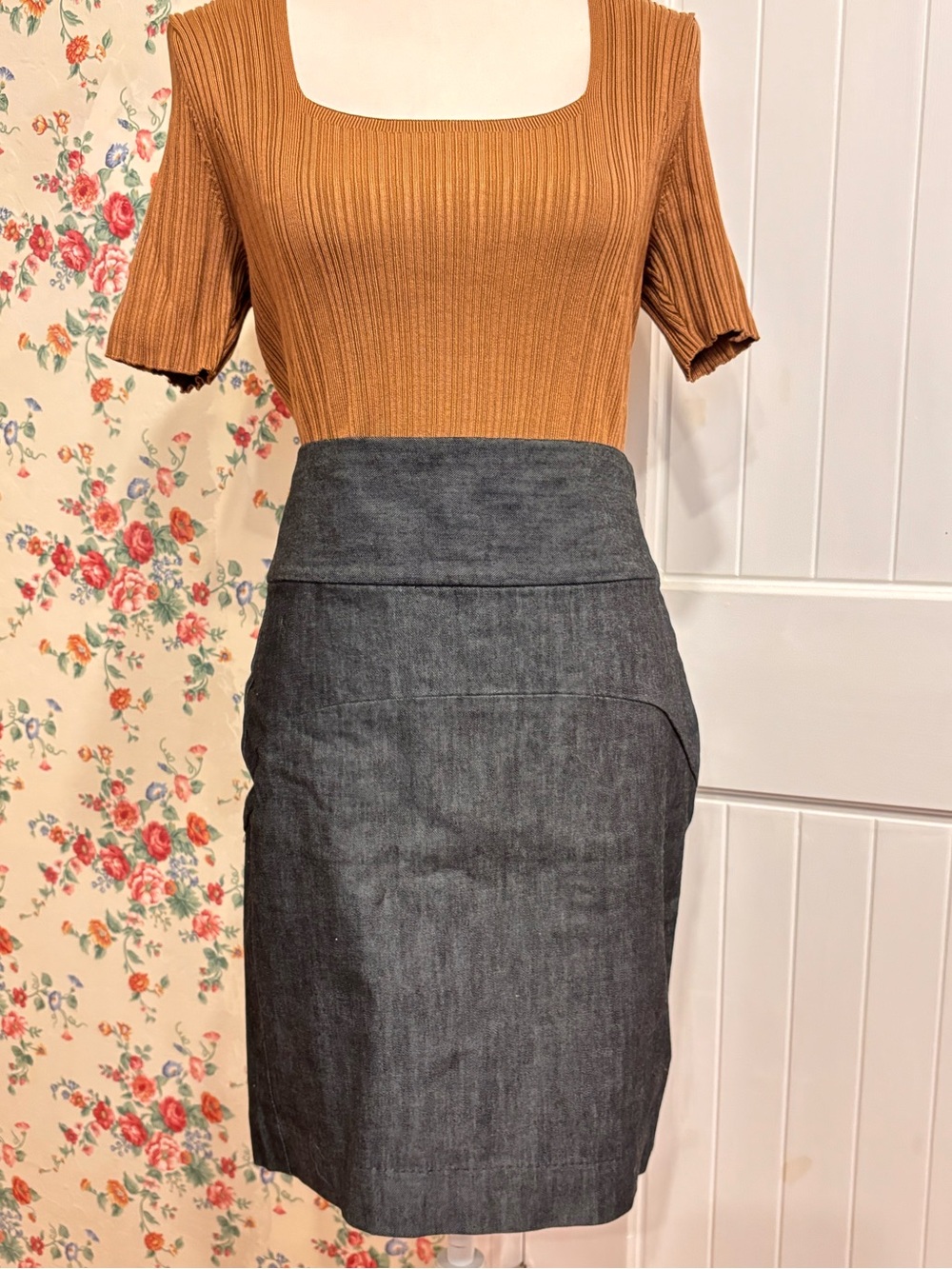 Gap Y2K Dark Denim Pencil Skirt High Waist Office Siren Size 8